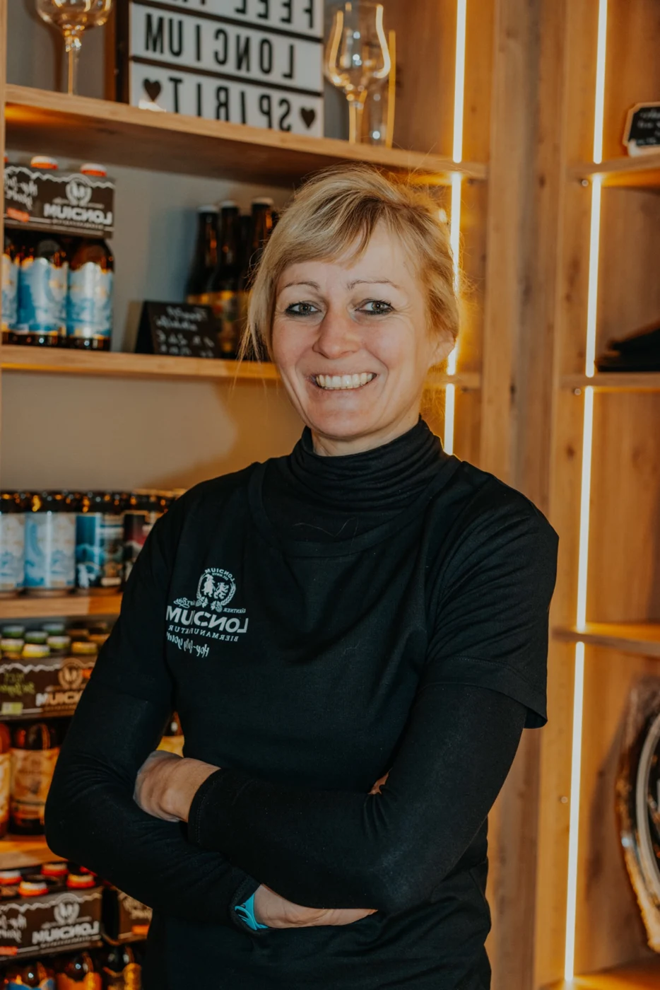 Biersommelière Sabrina im LONCIUM Brauereishop